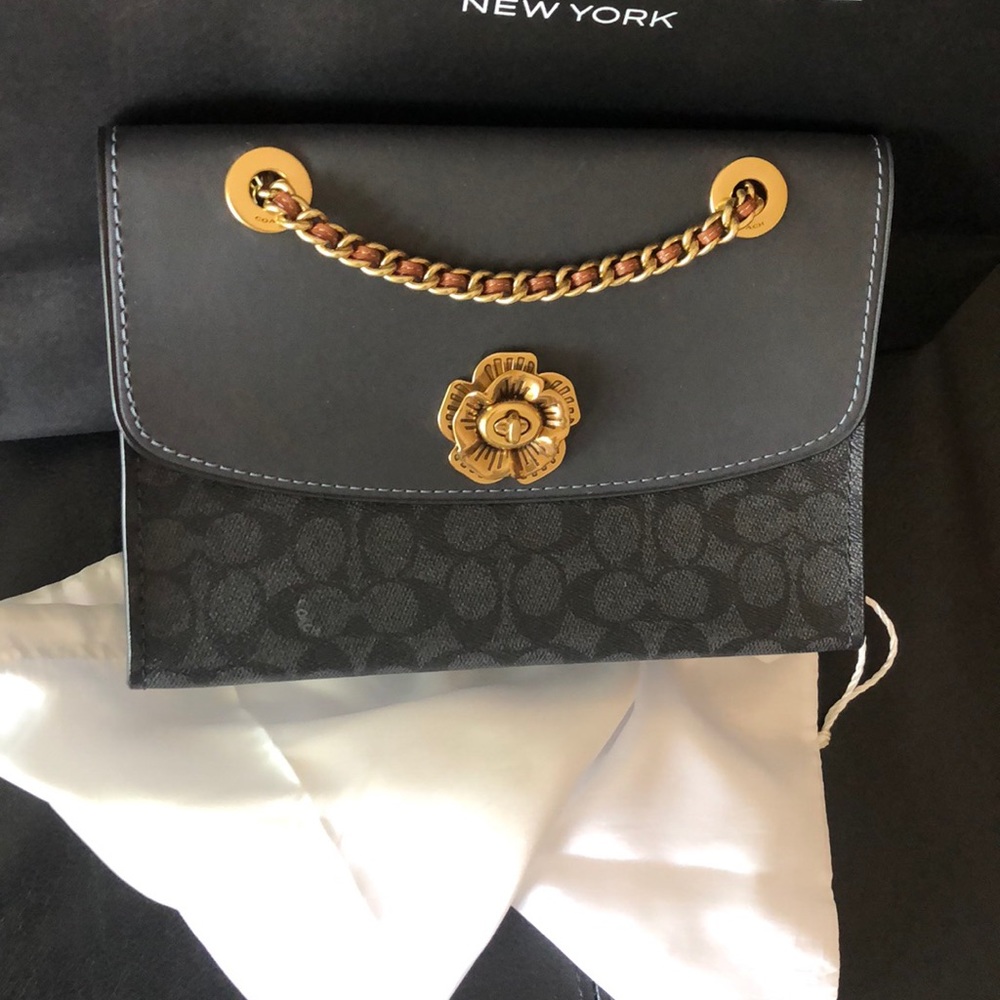Coach Parker bag 💼